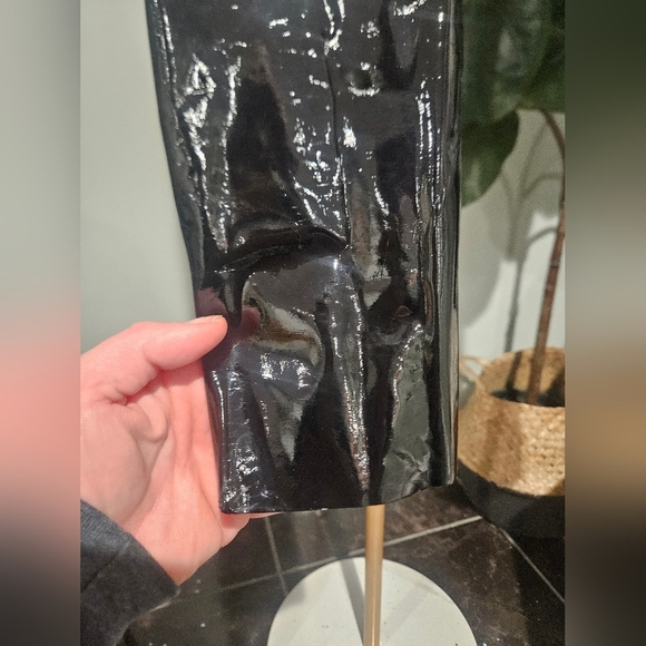 COMMANDO Faux Patent Leather Legging In Black. Size XS - Picture 9 of 15